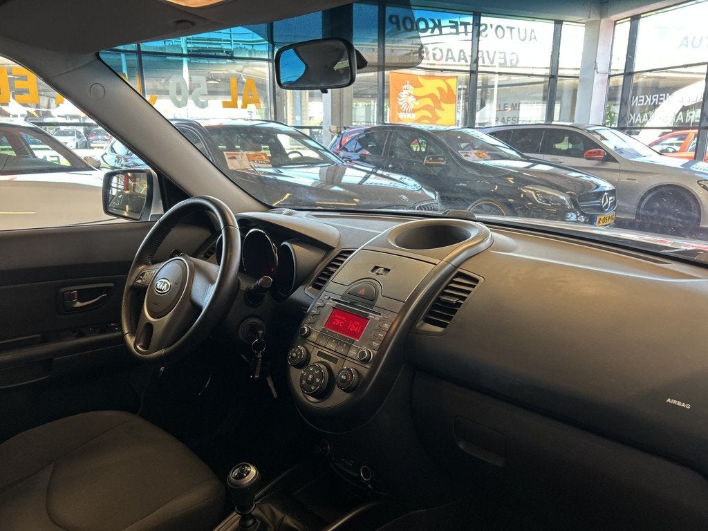 Kia Soul 1.6 X-tra Hoge instap | Airco | Radio/MP3 | Elektri, Auto's, Kia, Voorwielaandrijving, 4 cilinders, Met garantie (alle)