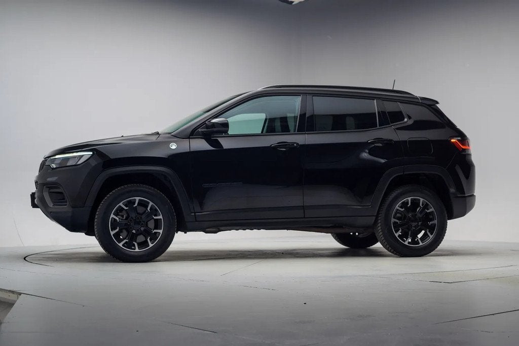 Jeep Compass 4xe 240 Plug-in Trailhawk Aut. [ Adapt.cruise C, Auto's, Automaat, 4 cilinders, 179 pk, Zwart