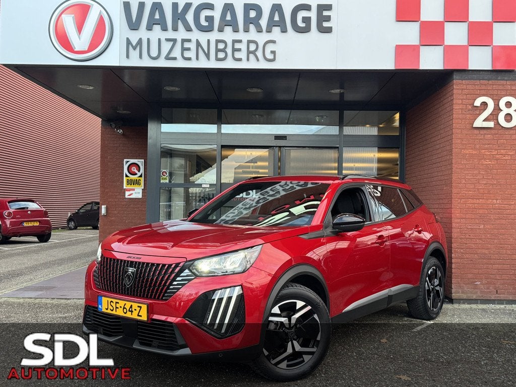 Peugeot 2008 1.2 PureTech 130 Allure // FULL LED // APPLE CA, Gebruikt, LED verlichting, 1199 cc, Leder en Stof