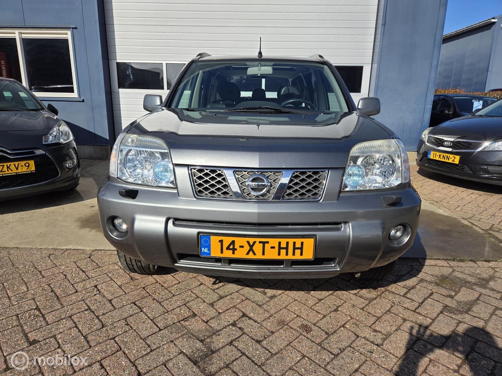 NISSAN X-TRAIL 2.5 165 ch BVA COLOMBIANA PREMIUM 4x4 - ATTELAGE - CUIR - GPS - PANO - 159990 KM