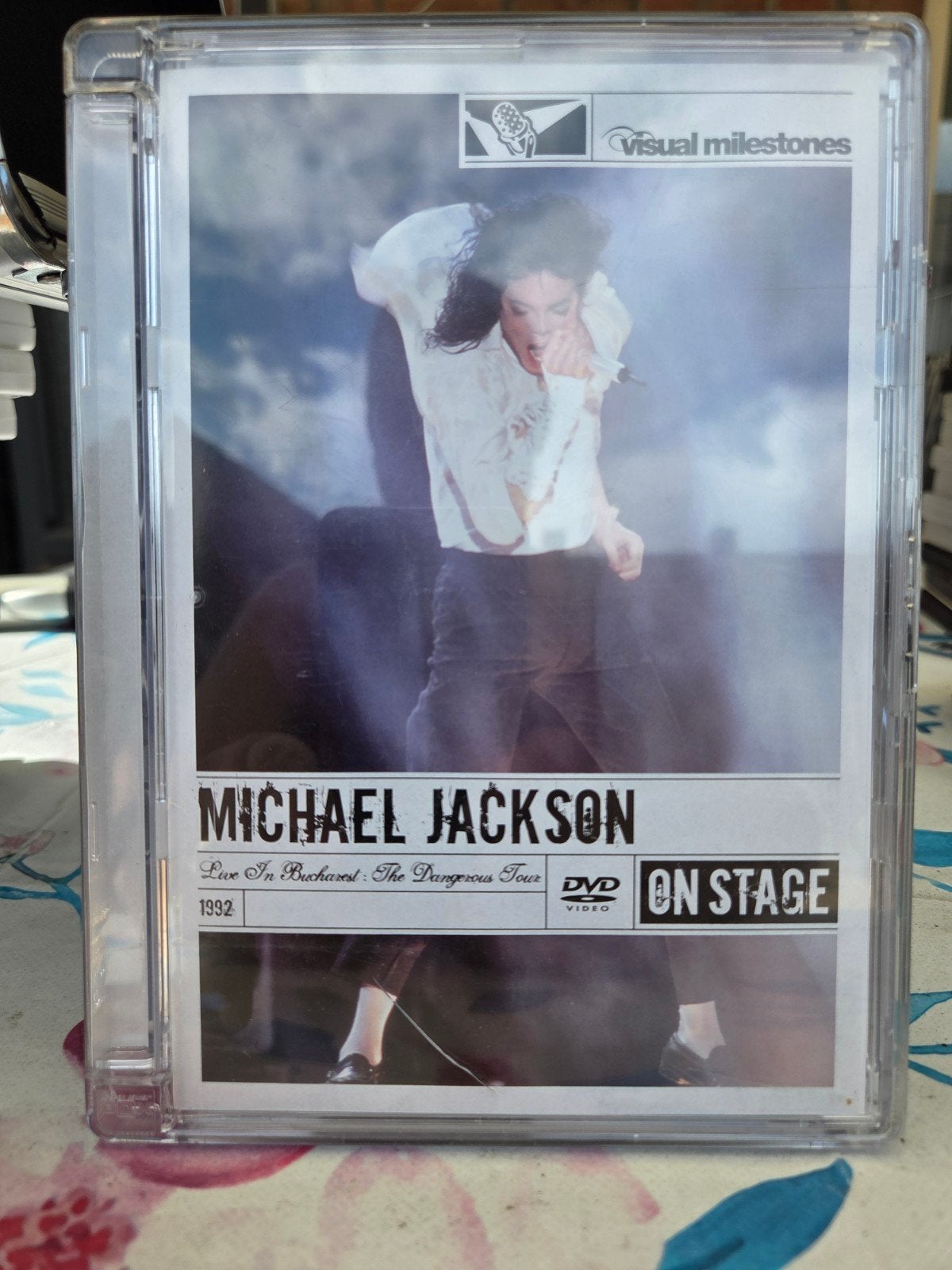 Michael Jackson - Live In Bucharest: The Dangerous Tour DVD, Engels, Ophalen of Verzenden, Zo goed als nieuw, Spaans