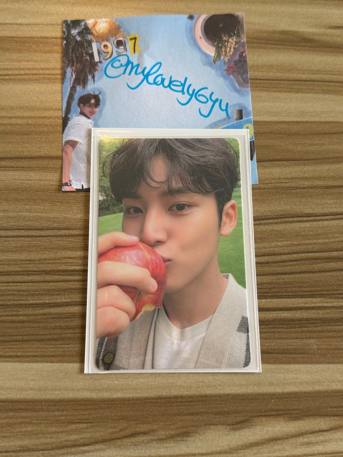 Mingyu Seventeen Social Club Carat Photocard, Ophalen of Verzenden, Zo goed als nieuw