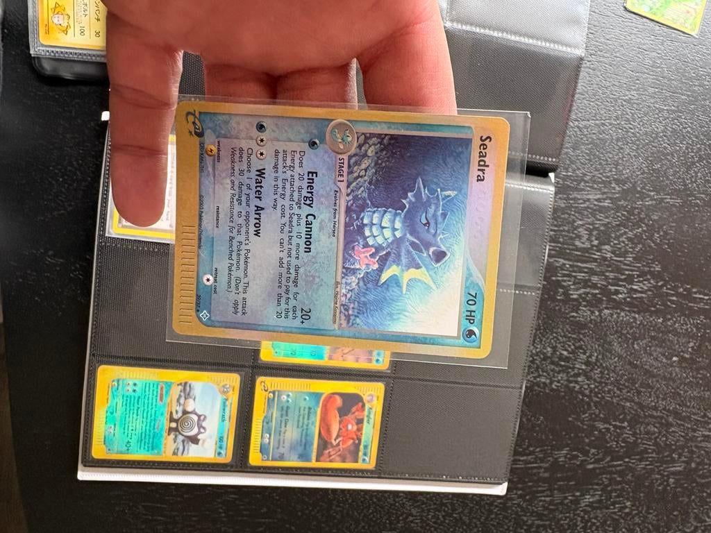 Seadra reverse holo, Hobby en Vrije tijd, Verzamelkaartspellen | Pokémon, Ophalen of Verzenden, Zo goed als nieuw, Meerdere kaarten