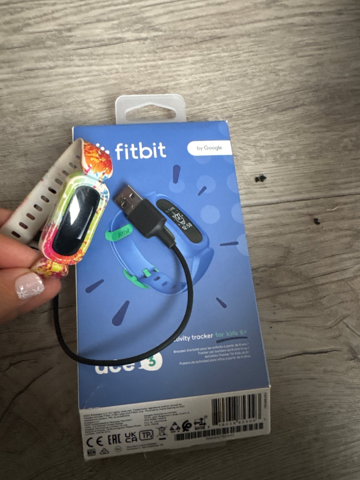 Fitbit Ace 3 Kids Activity Tracker - Laadt niet op, Sieraden, Tassen en Uiterlijk, Activity trackers, Ophalen, Gebruikt, Zwart