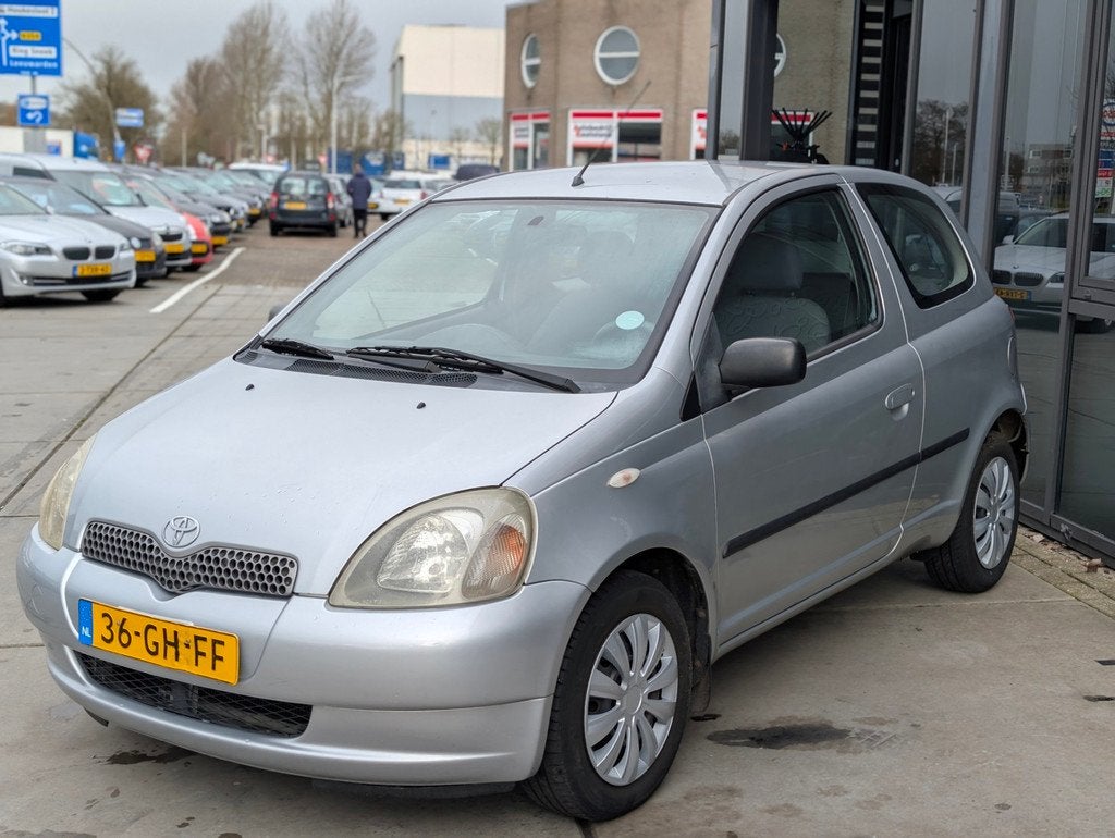 Toyota Yaris 1.3-16V VVT-i Luna - GEEN APK zo Mee, Auto's, Toyota, Voorwielaandrijving, 1299 cc, 86 pk, Gebruikt