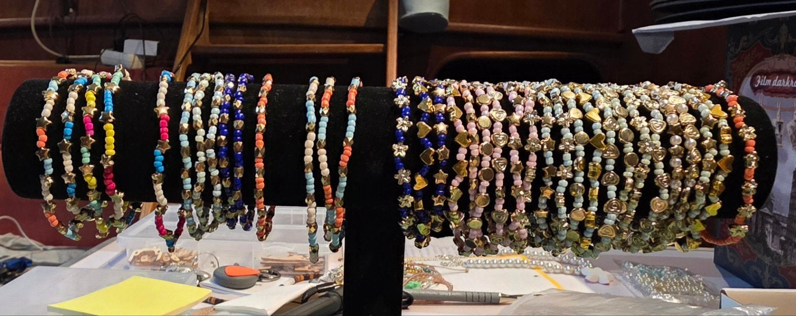 Grote partij kralenarmbandjes (38 stuks) – Sterren & Hartjes, Verzenden, Nieuw, Overige kleuren, Elastiek