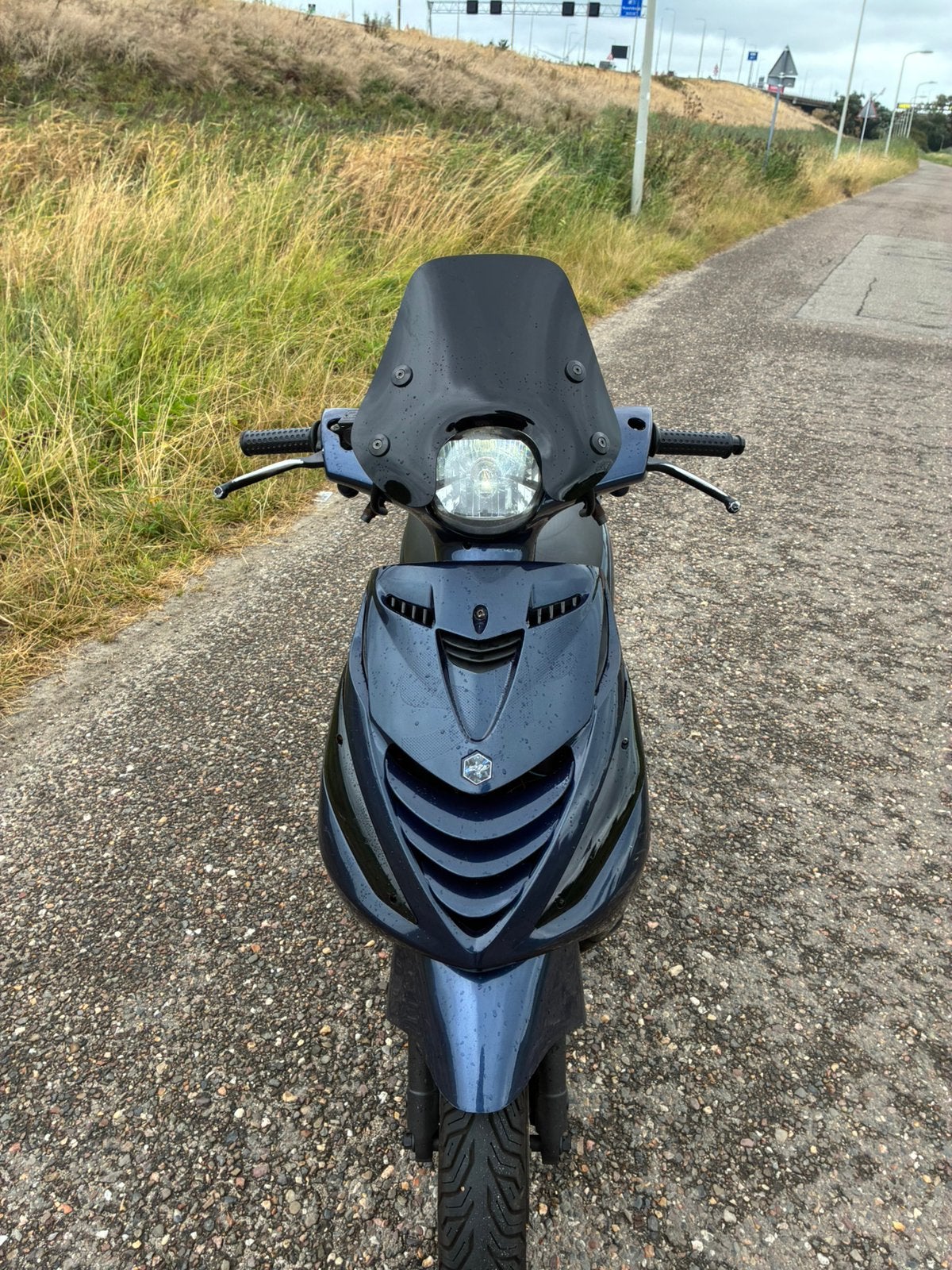 Piaggio zip 80cc 2014 brom, Fietsen en Brommers, Scooters | Piaggio, Zo goed als nieuw, Zip, Maximaal 45 km/u, Benzine, Ophalen