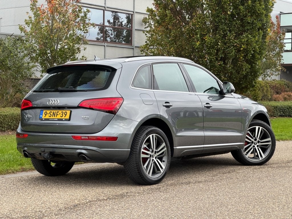 Audi Q5 3.0 TFSI Quattro Pano Cam Trekhaak NAP, Auto's, Automaat, Euro 5, Gebruikt, Panoramadak