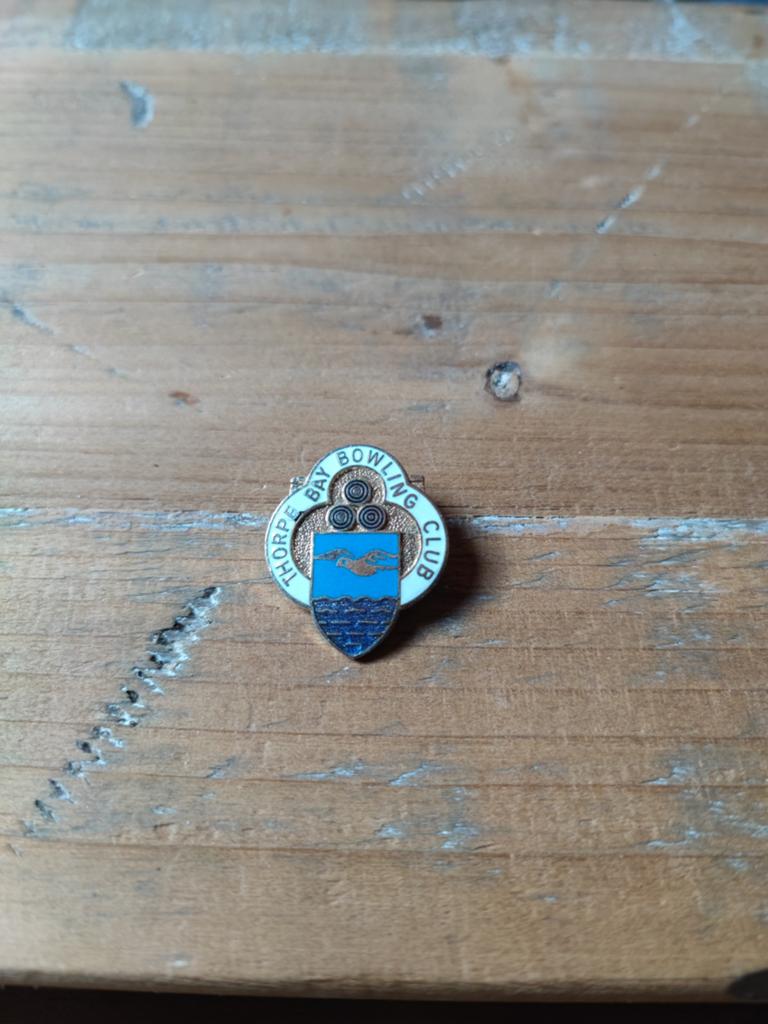 Vintage Thorpe Bay Bowling Club Speldje Pin, Verzenden, Zo goed als nieuw, Sport, Speldje of Pin