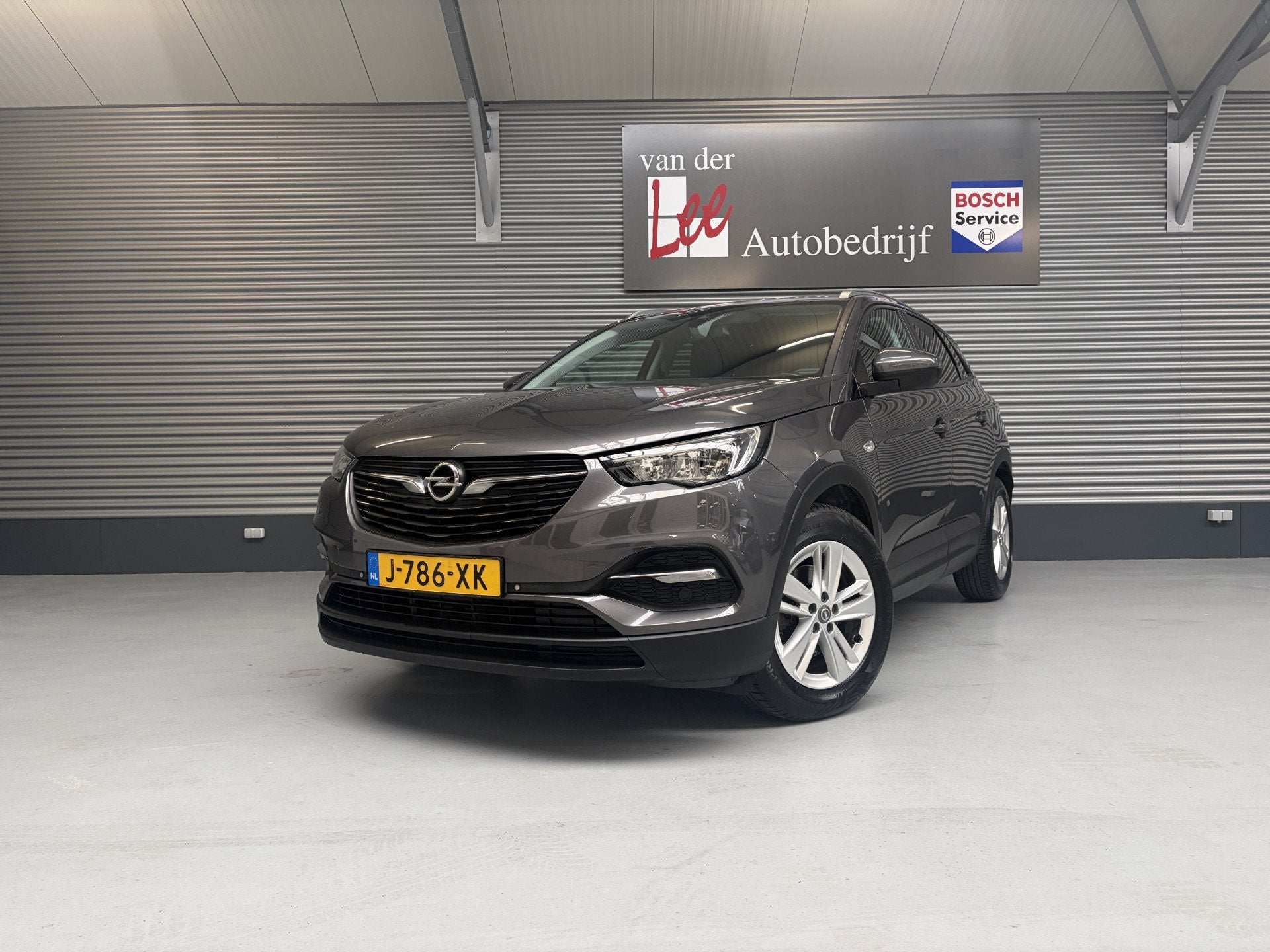 Opel Grandland X 1.2 Turbo Business Ed/Trekhaak/carplay/1e e, Auto's, Stof, Gebruikt, 1199 cc, Bluetooth