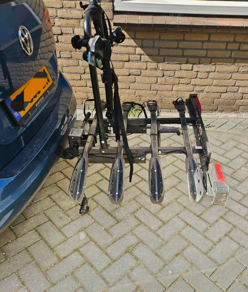 Fietsendrager voor 4 fietsen te huur, Auto diversen, Fietsendragers, Zo goed als nieuw, Trekhaakdrager, Ophalen
