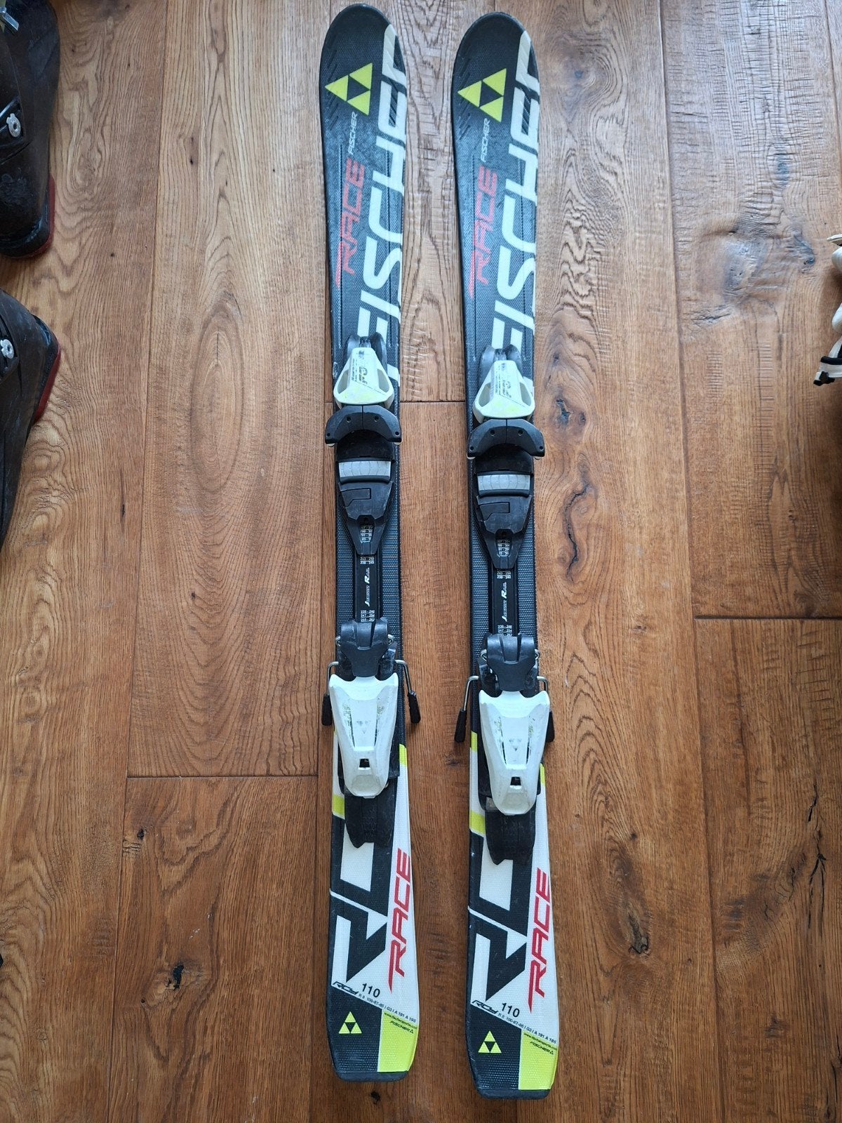 Fischer kinderski 110cm - Perfect voor jonge skiërs, Sport en Fitness, Skiën en Langlaufen, Ophalen, 100 tot 140 cm, Carve, Skiën