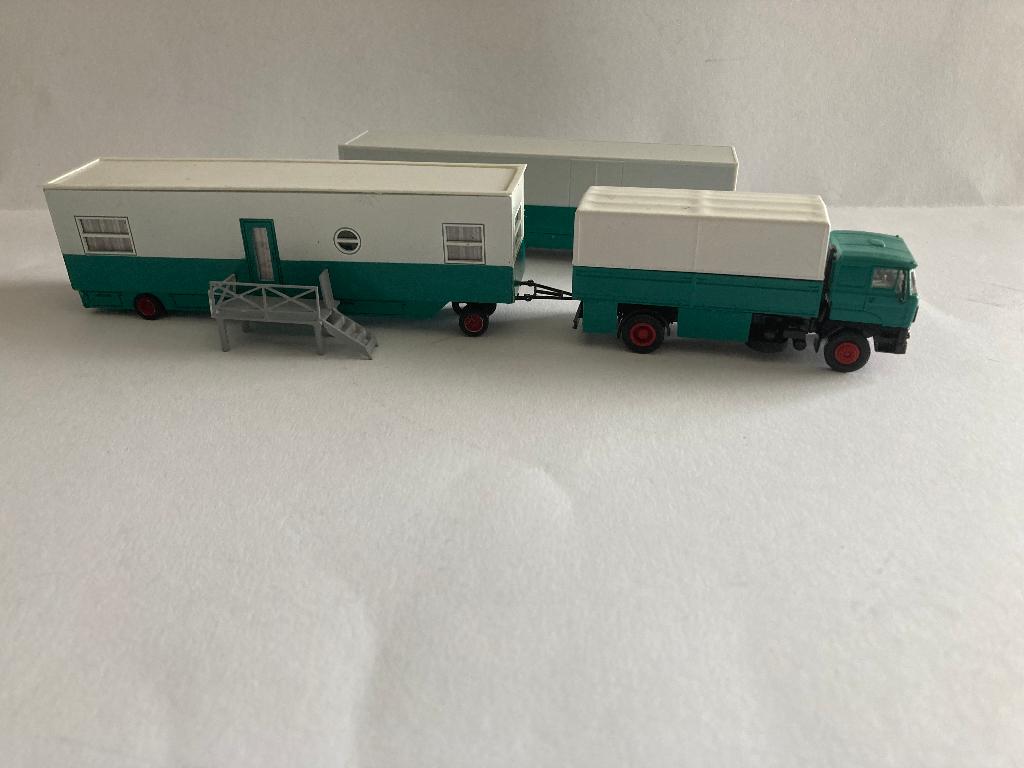 DAF kermistransport met woonwagen, Ophalen of Verzenden, Zo goed als nieuw, Bus of Vrachtwagen, Overige merken