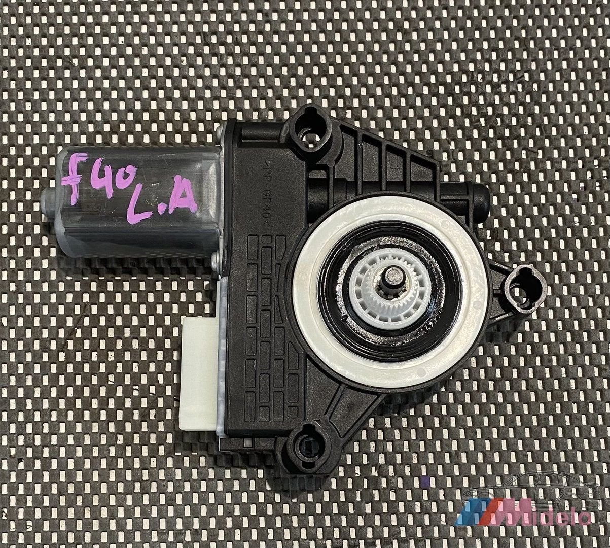 BMW F40 RAAMMOTOR LINKS ACHTER 1903-1060026, Gebruikt, -, -, Ophalen of Verzenden