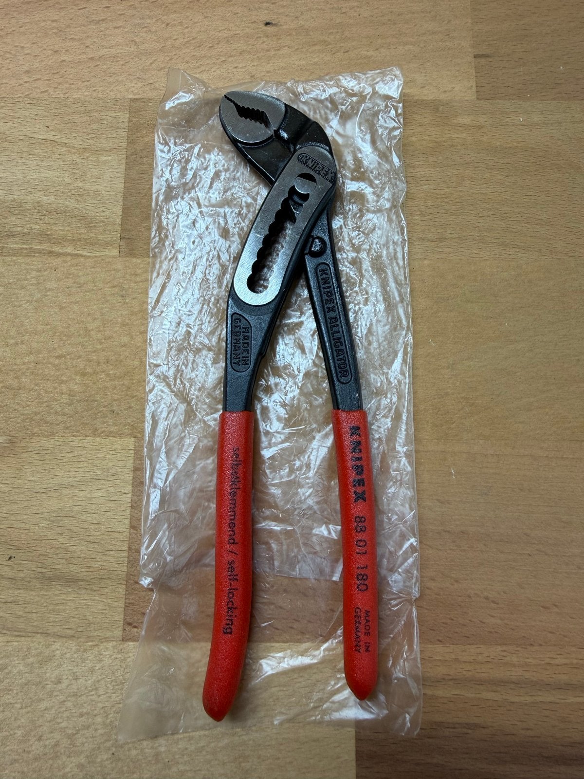 Knipex Alligator waterpomptang 88 01 180 - Nieuw, Ophalen of Verzenden, Nieuw, Tang, Knipex
