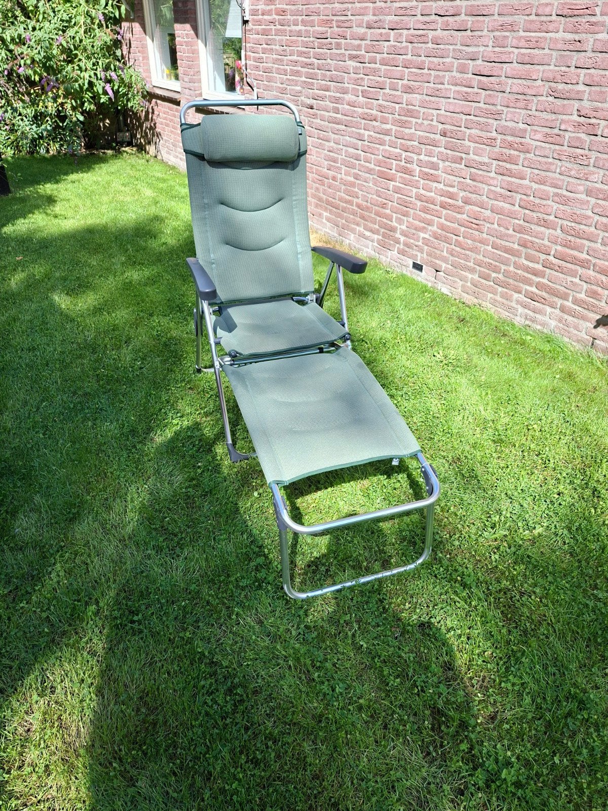Dometic ligstoel ECO lusso milano met voetenbank, Ophalen, Zo goed als nieuw, Campingstoel