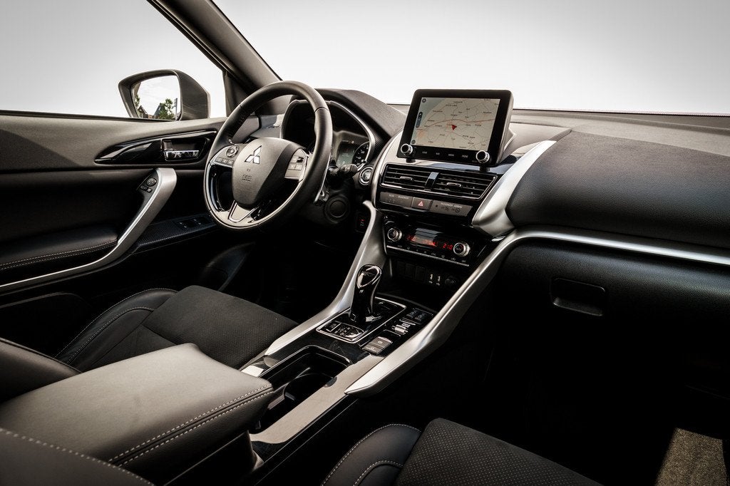 Mitsubishi Eclipse Cross 2.4 PHEV Plus I Trekhaak I Camera I, Auto's, Mitsubishi, 188 pk, 4 cilinders, Met garantie (alle), Zwart