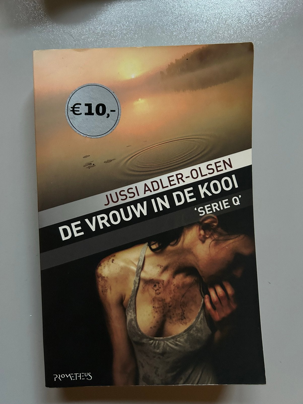 De vrouw in de kooi, Ophalen of Verzenden, Gelezen