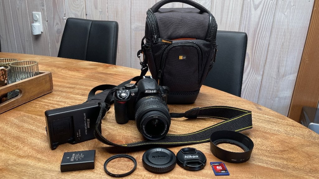 Nikon D3100 camera met veel extra's (complete set), Ophalen, Zo goed als nieuw, Nikon, 8 keer of meer