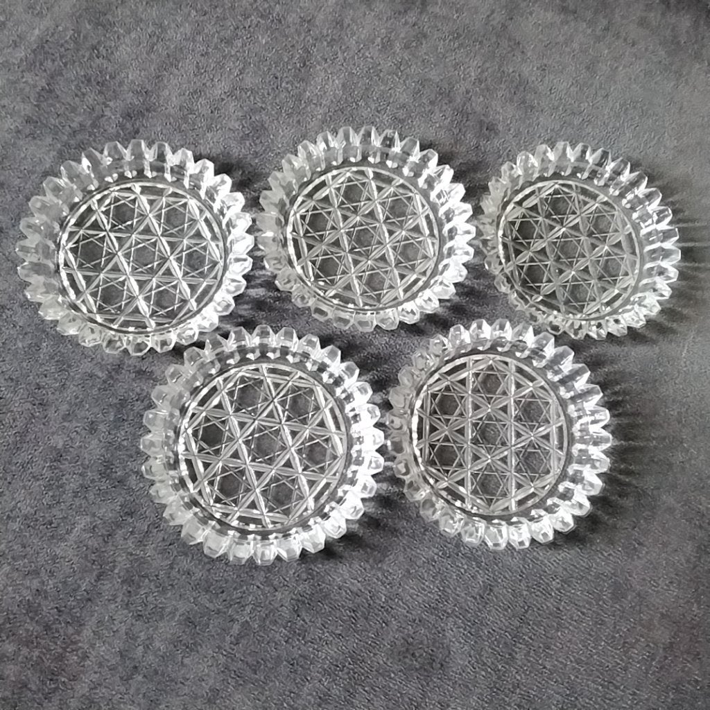 5 schattige schaaltjes, Gebruikt, Ophalen of Verzenden, Overige stijlen, Glas