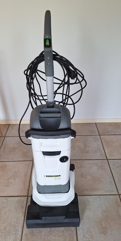 Kärcher BR 4.300 schrobmachine (Professional serie), Witgoed en Apparatuur, Overige Witgoed en Apparatuur, Zo goed als nieuw, Ophalen of Verzenden