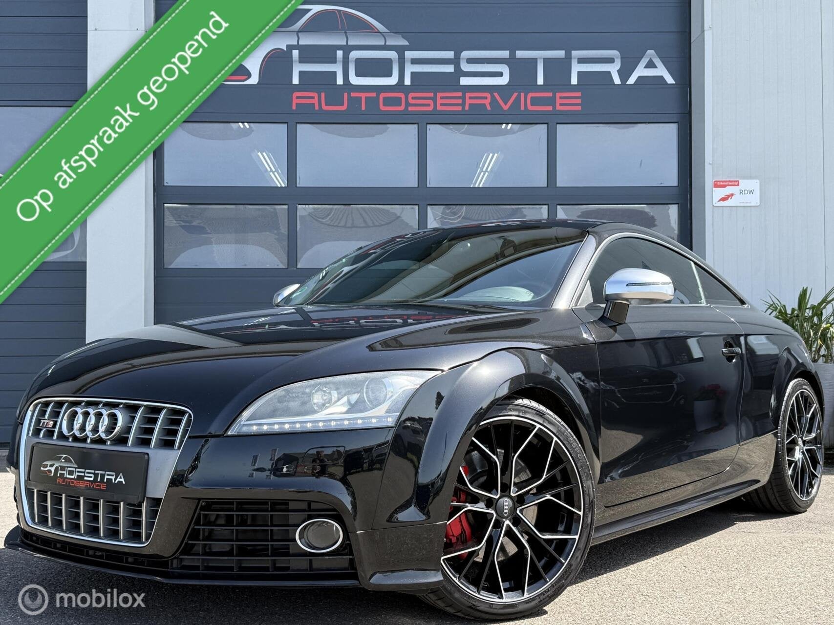 Audi TT 2.0 T TTS Stoelverw Bose Xenon 19inch Orig-NL NAP UN, Auto's, Audi, 13 km/l, Euro 5, Gebruikt, 1370 kg
