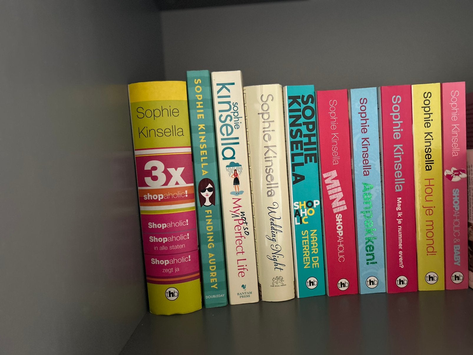 Sophie Kinsella 15 boeken en Madeleine Wickham 4 boeken, Ophalen of Verzenden, Zo goed als nieuw