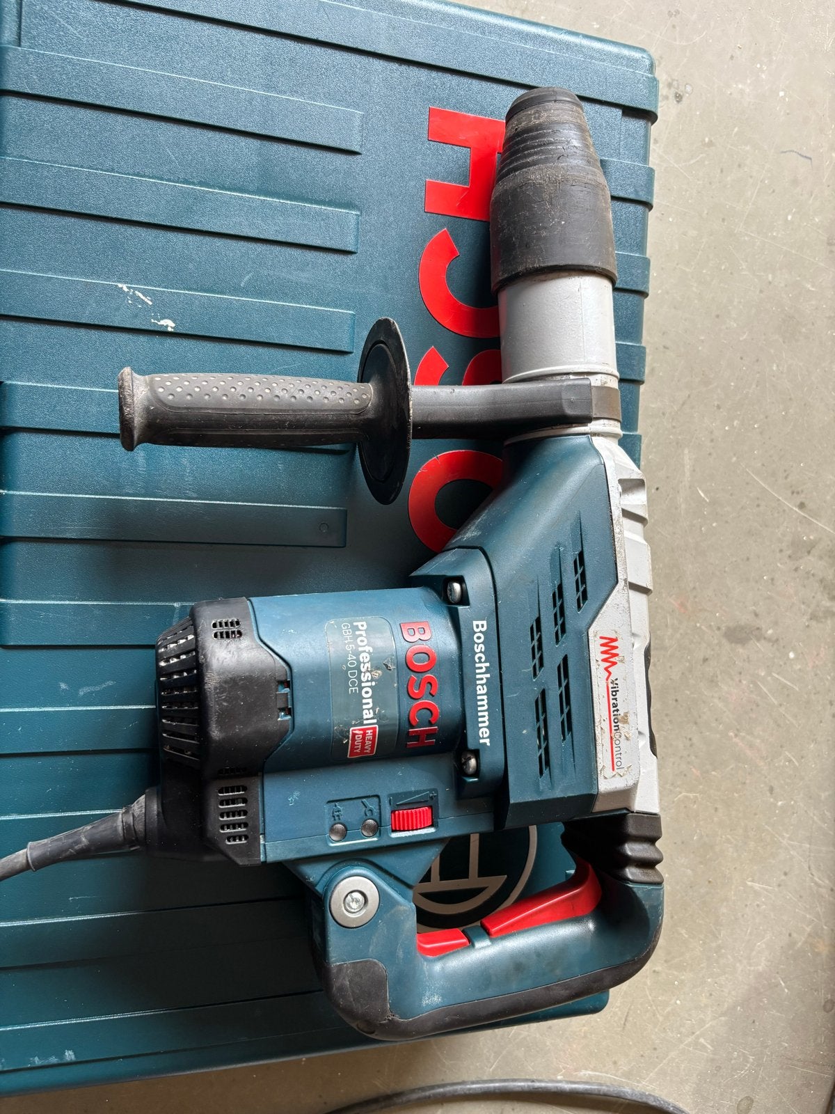Boschhamer GBH 5- 40 DCE Boor- en Breekhamer, Ophalen, Gebruikt, 600 watt of meer, Boor- en/of Breekhamer