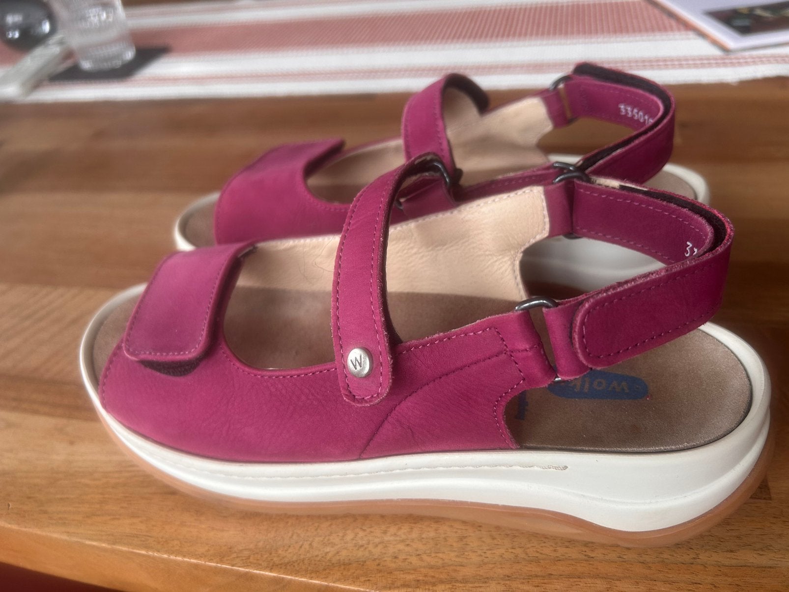 Wolky sandalen maat 40, Kleding | Dames, Schoenen, Ophalen, Zo goed als nieuw, Roze, Sandalen of Muiltjes