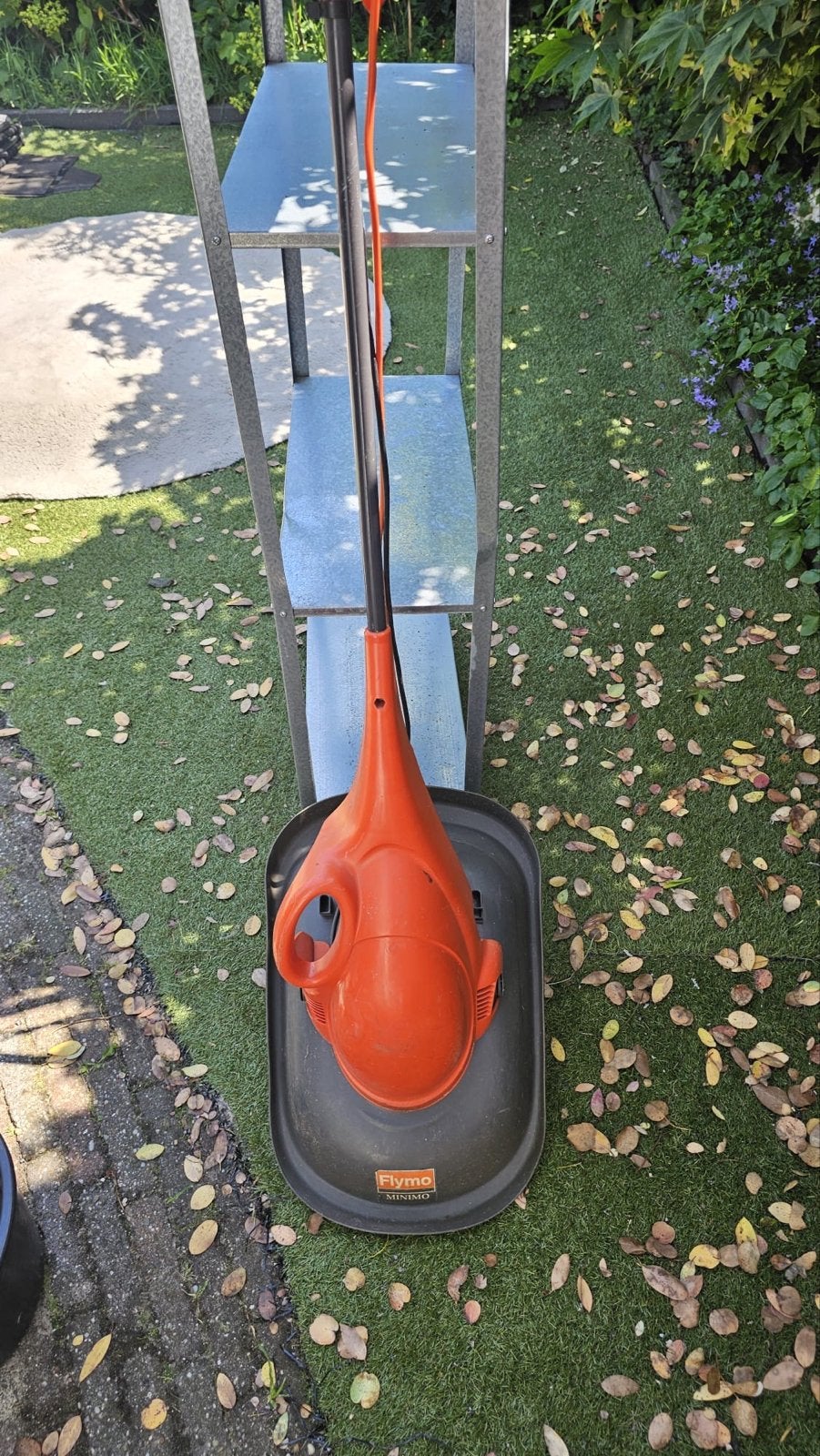 Flymo Minimo Elektrische Zweefmaaier - Compact en Licht, Tuin en Terras, Grasmaaiers, Ophalen, Gebruikt, Elektrische grasmaaier
