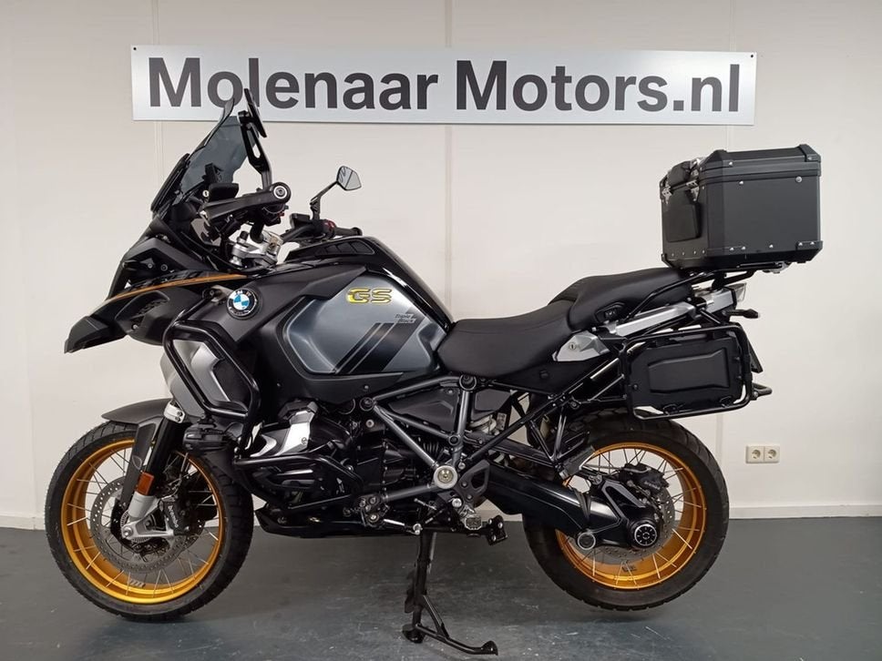 BMW R1250 GSA (bj 2024), Motoren, 2 cilinders, 1254 cc, Motorrijbewijs A, Bedrijf