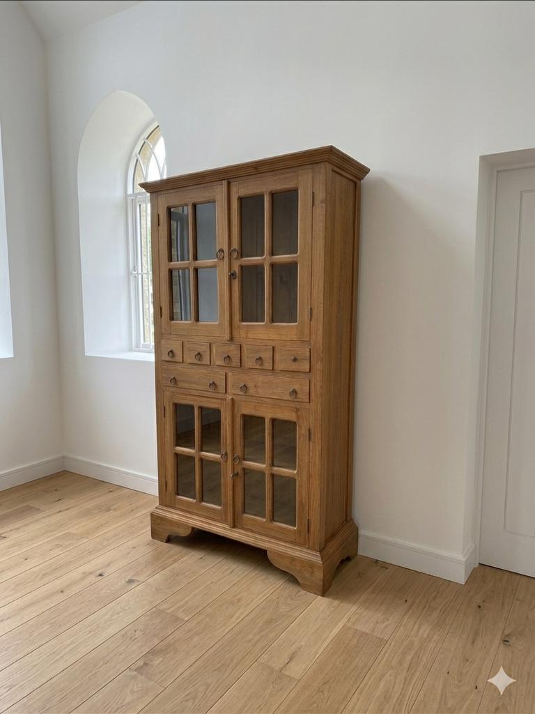 Mooi oud houten kastje met glazen deuren en lades, Huis en Inrichting, Kasten | Vitrinekasten, Ophalen of Verzenden, Gebruikt