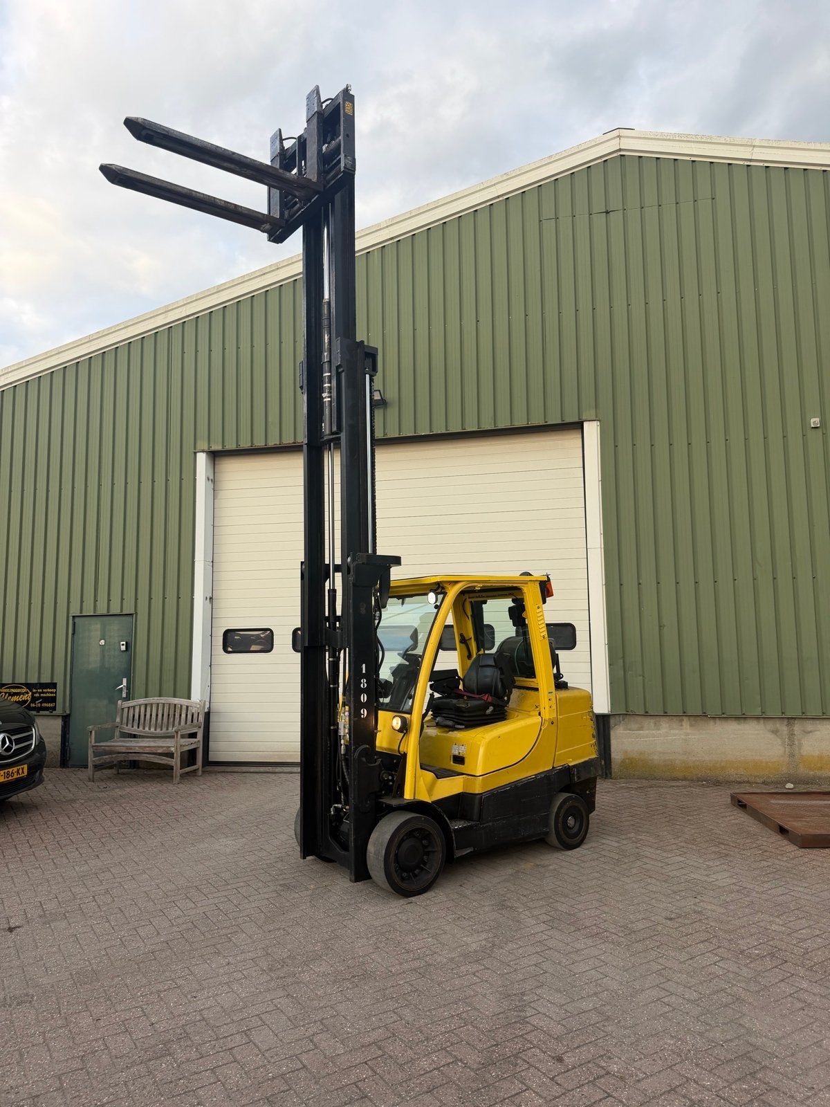 Hyster Heftruck op Gas - 4 Ton Hefvermogen, 5m Hefhoogte, Zakelijke goederen, Meer dan 4000 kg, Ophalen of Verzenden, LPG, Heftruck