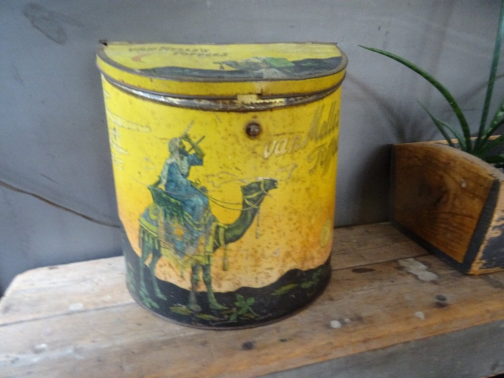 allerlei gele nostalgische blikken busjes bussen trommels, Ophalen