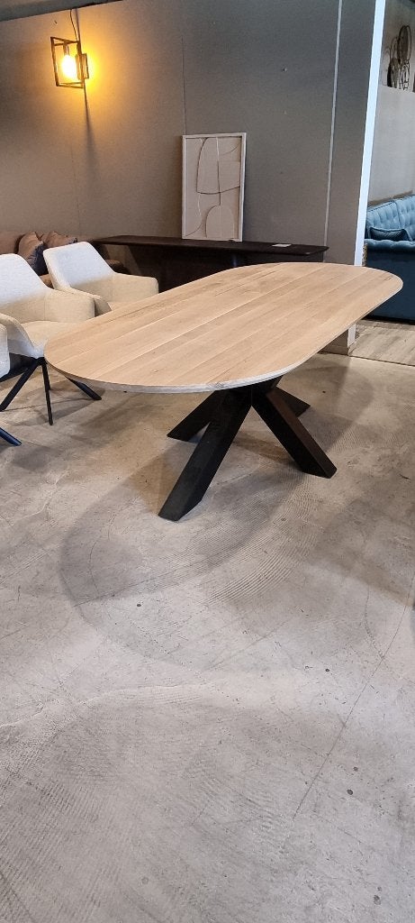 GROTE VOORRAAD EETTAFELS DIRECT MEE TE NEMEN! RIEZENWEG ULFT, Overige kleuren, Nieuw, Ophalen of Verzenden, Vijf, Zes of meer stoelen