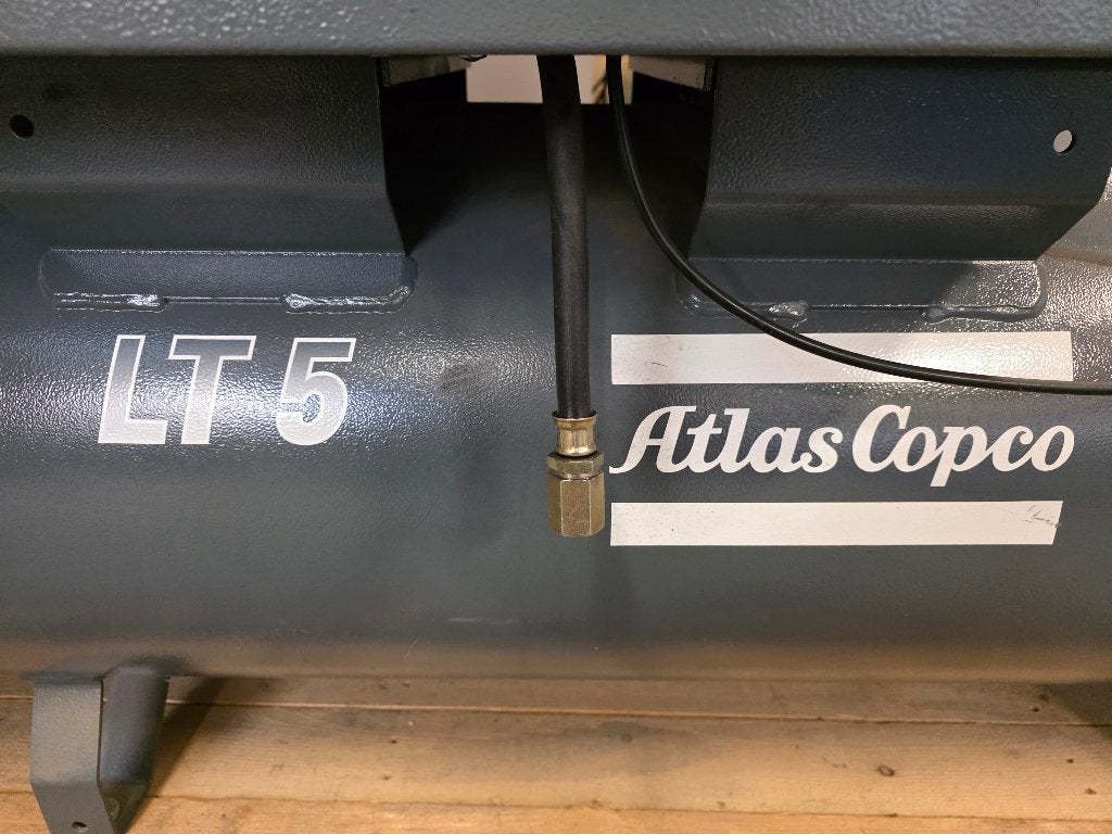 Compressor Atlas Copco 15 bar, Ophalen, Gebruikt, Minder dan 200 liter/min, Geluidgedempt