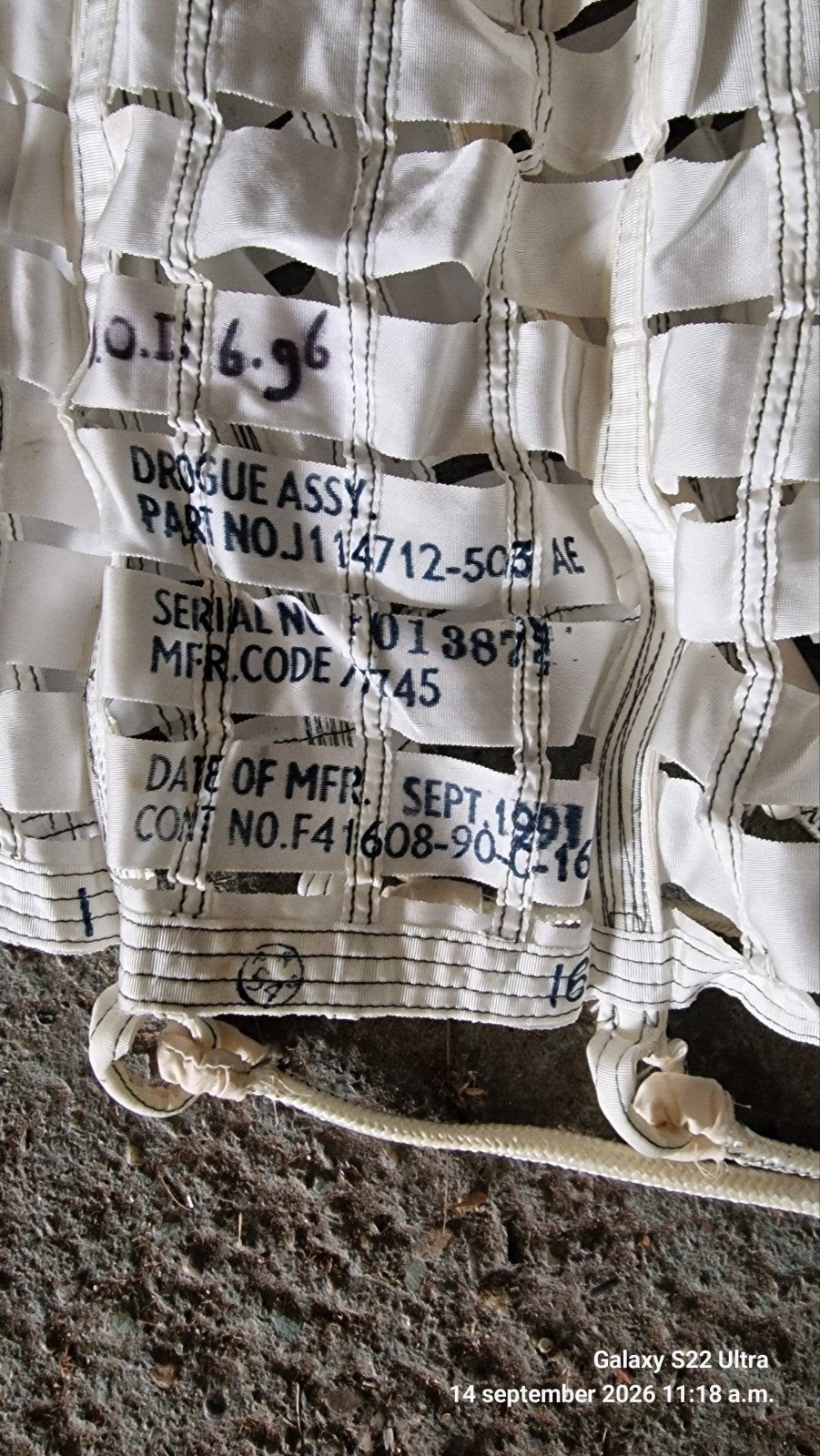 parachute bestemd voor piloot F16, Ophalen of Verzenden, Luchtmacht, Nederland