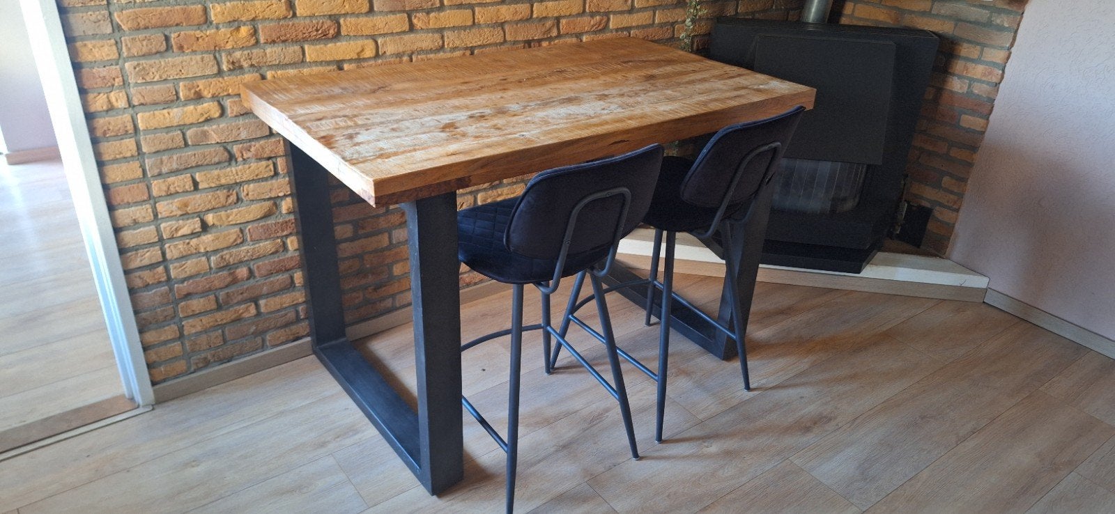 EET TAFEL INCL 4 STOELEN EETTAFEL, Ophalen