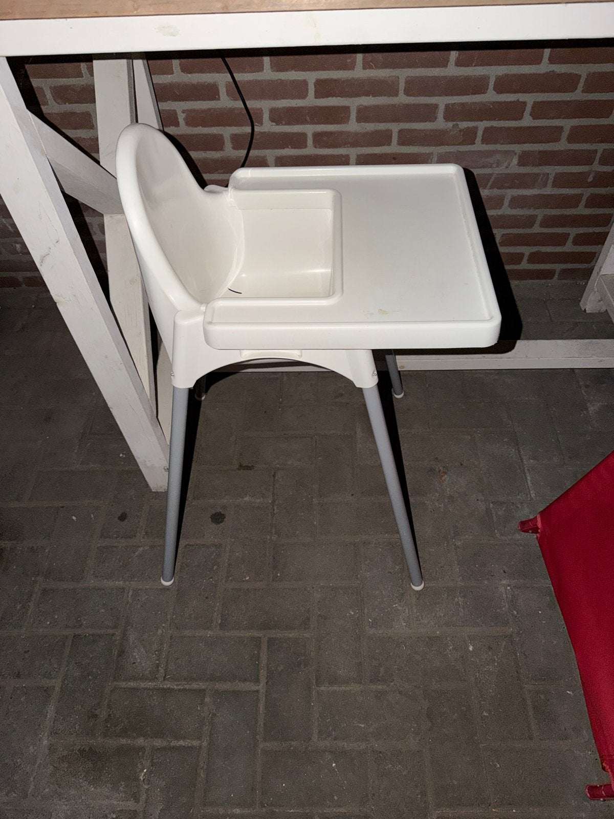 Gratis kinderstoel met afneembaar eetblad, Ophalen, Gebruikt, Overige typen, Afneembaar eetblad