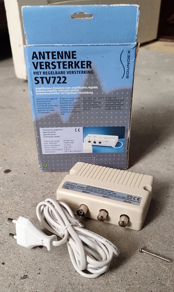 Soundex STV722 antenneversterker in doos, Ophalen of Verzenden