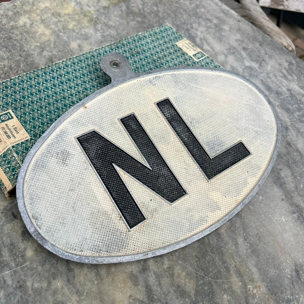 VW Landteken NL klassieke auto Kever Karmann Ghia Bus Type 3, Ophalen of Verzenden, Zo goed als nieuw
