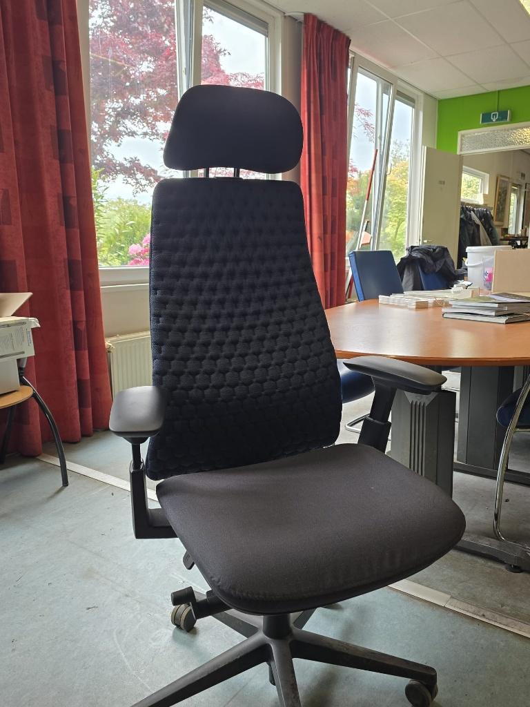 Haworth Fern + compleet nieuwe rugleuning in doos erbij, Huis en Inrichting, Bureaustoelen, Ophalen, Gaming bureaustoel, Zwart