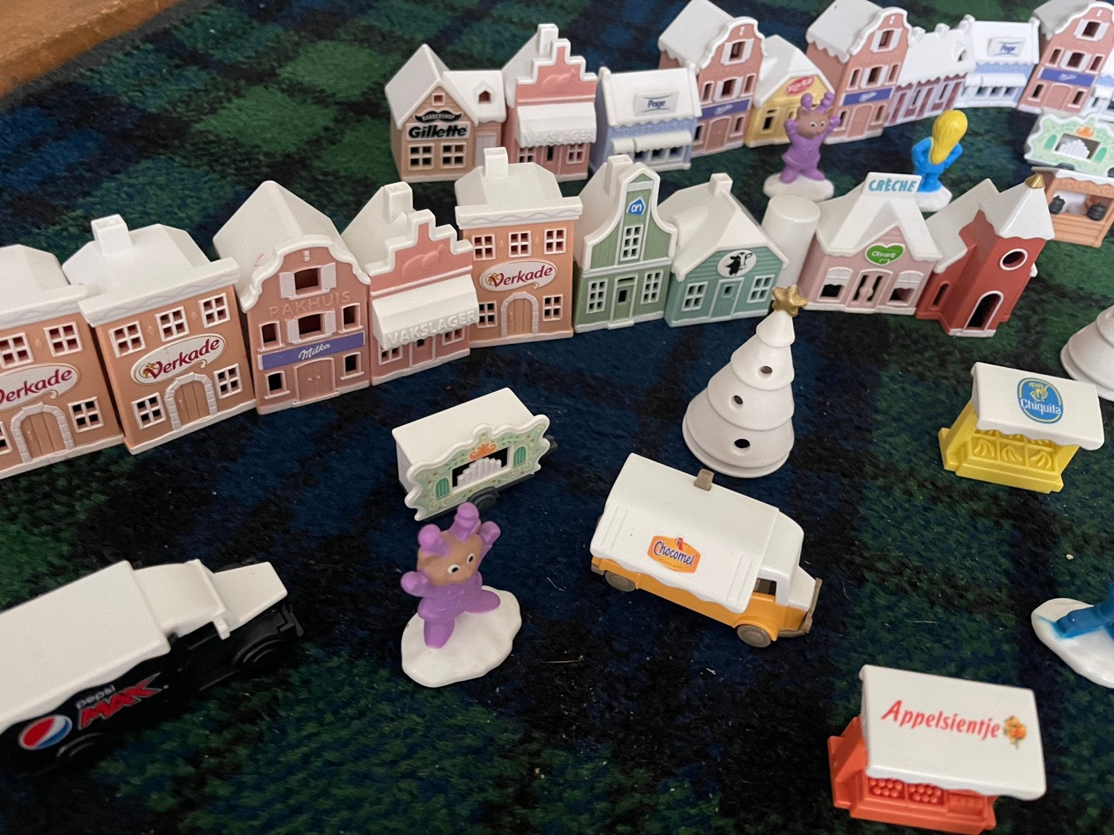 Verzameling van 50stk Albert Heijn huisjes en figuren, Verzamelen, Ophalen of Verzenden, Nieuw