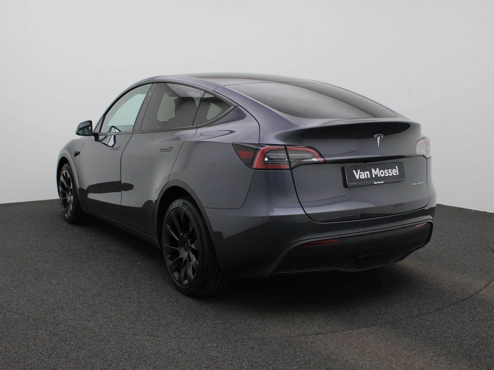 Foto 2 van Tesla Model Y Long Range AWD 75 kWh | PANORAMADAK | APPLE CA