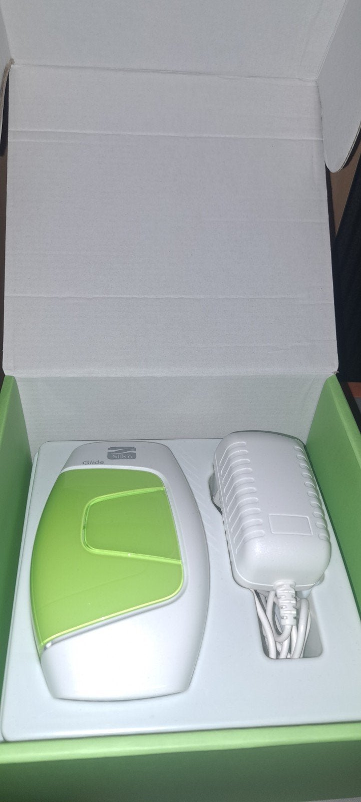 Silk'n Glide IPL Ontharingsapparaat - ZGAN, Ophalen of Verzenden, Zo goed als nieuw, Scheren en Epileren