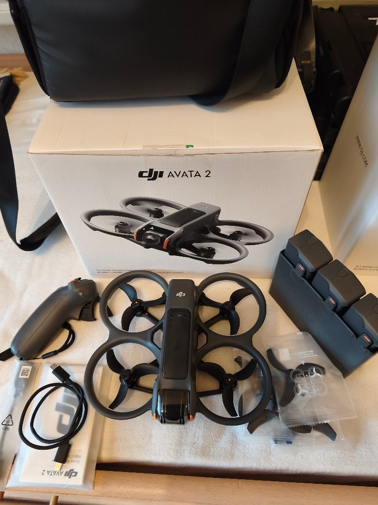 DJI Avata 2 Fly More , Geen Goggles Bril, Top staat, 375€, Ophalen, Cameradrone, Zo goed als nieuw, DJI