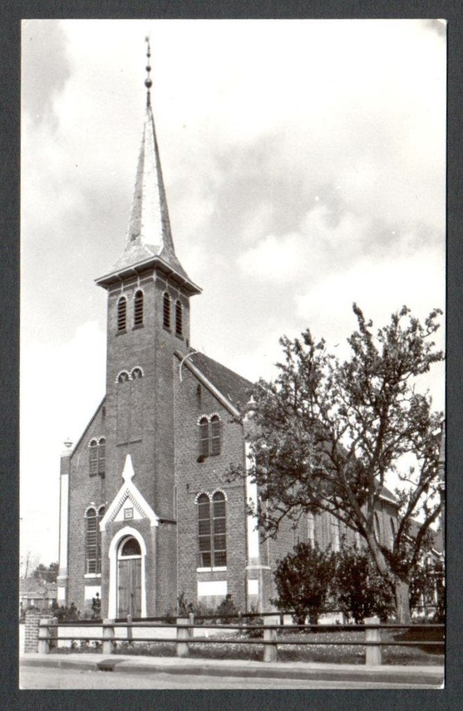 Oude ansicht - Leens Geref. Kerk - Gr., Ophalen of Verzenden, 1940 tot 1960, Ongelopen, Groningen