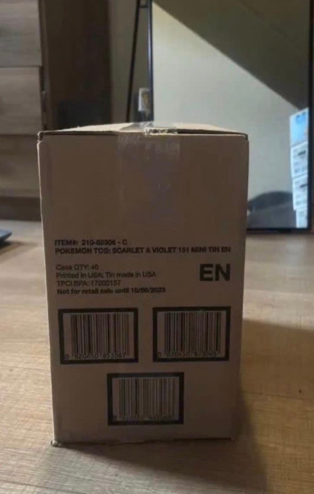 Pokémon - 151 mini tin display sealed case, Ophalen of Verzenden, Nieuw, Boosterbox, Foil