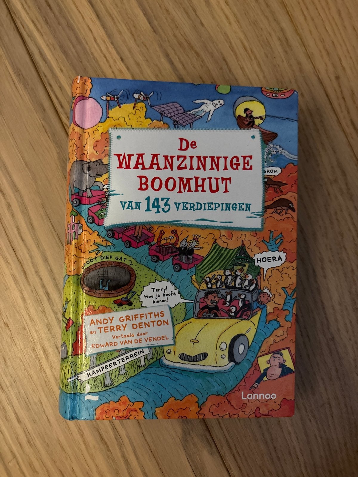 De Waanzinnige Boomhut van 143 Verdiepingen, Ophalen of Verzenden, Zo goed als nieuw, Fictie algemeen