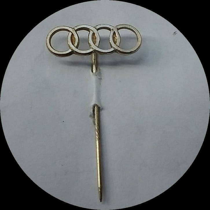 AUDI logo speldje, chroom open, Verzamelen, Speldjes, Pins en Buttons, Ophalen of Verzenden, Zo goed als nieuw, Transport, Speldje of Pin